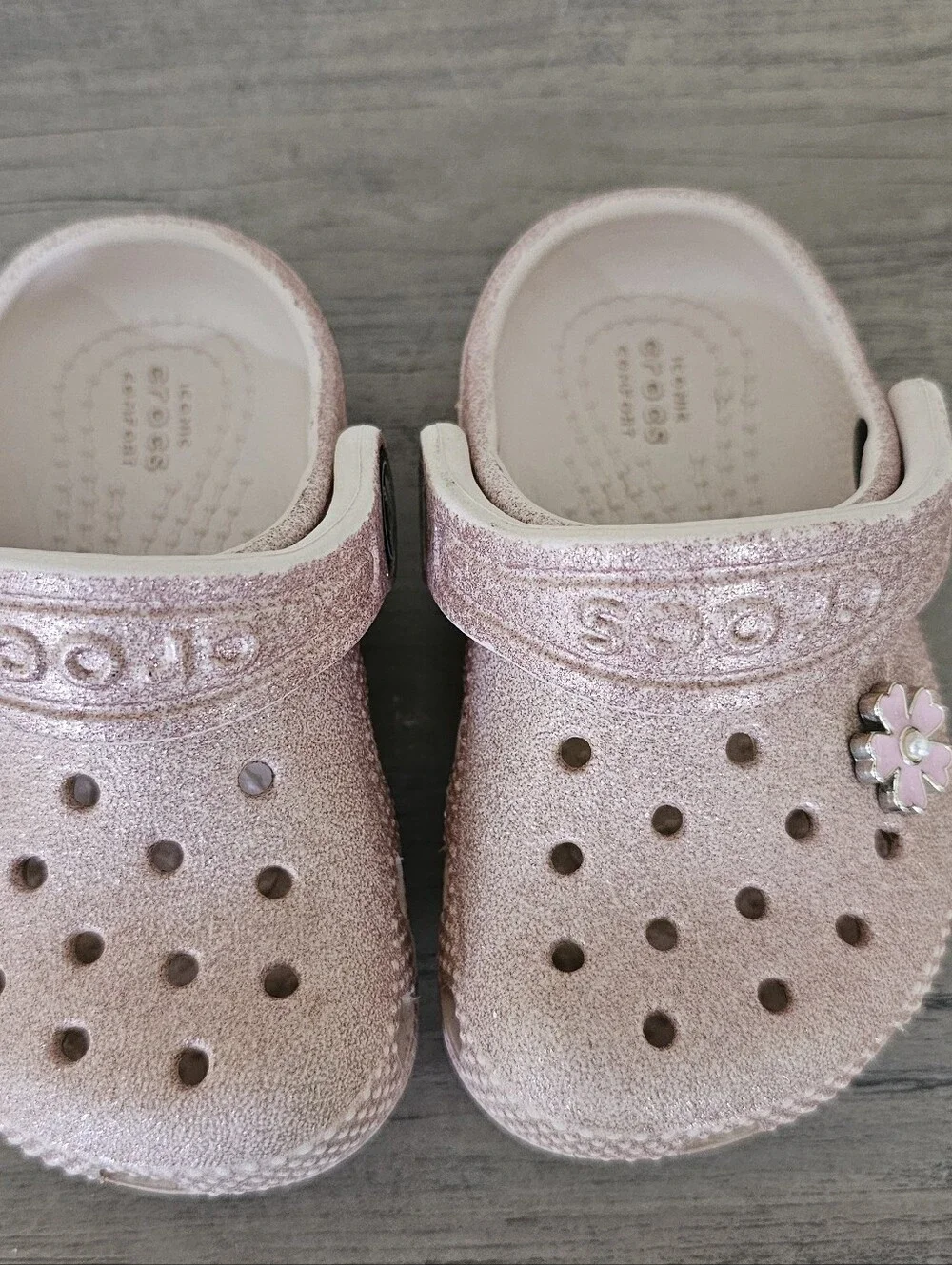 Crocs Kids Glitter Rose Pink Clog Shoes with Flower Charm Infant Girl 4